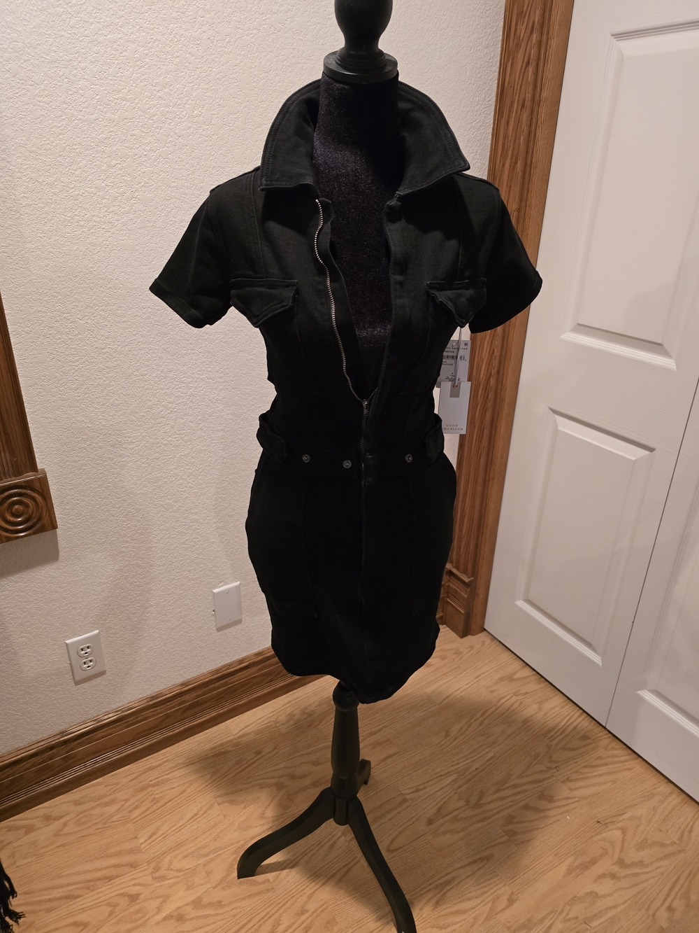 Good American Black Stretchy Denim Shirt Dress - Small